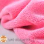 코랄 벨벳 타월의 그림