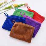 코랄 벨벳 물티슈 천 가장자리를 감싼 주방 위생 흡수 타월 생활 다기능 청소 타월 30 * 40 타월의 그림