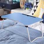 침대 책상 학생 기숙사 노트북 테이블 침대와 공부 쓰기 모양의 접이식 테이블 도매의 그림