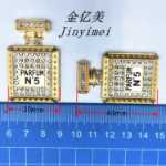 다이아몬드로 향수병의 그림