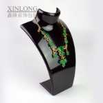 마네킹 목걸이 주얼리 디스플레이 소품의 그림