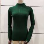 여성용 핏 니트 스웨터의 그림