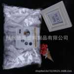 일회용 샤워 캡 플라스틱 PE 스트라이프 샤워 캡 투명 방수 캡 미용실 캡 가정용 먼지 및 오일 헤드 커버의 그림