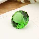 천연 크리스탈 다이아몬드 보석 장식품의 그림