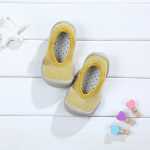 아기 실내화의 그림