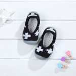 아기 실내화의 그림