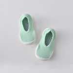 아기 실내화의 그림