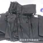 선글라스, 안경, 휴대 전화, 가방의 그림