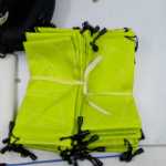 선글라스, 안경, 휴대 전화, 가방의 그림