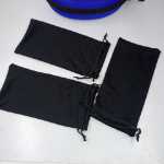 선글라스, 안경, 휴대 전화, 가방의 그림