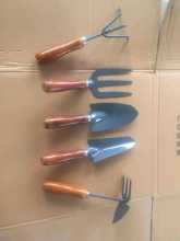 야채 심기 꽃 식물 원예 도구의 그림