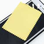 휴대 전화 화면 청소의 그림