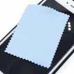 휴대 전화 화면 청소의 그림