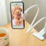 범용 휴대폰 홀더의 그림