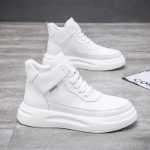 남성 신발 / 스포츠 및 레저 신발의 그림