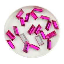 인공보석 악세사리의 그림