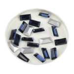 인공보석 악세사리의 그림