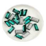 인공보석 악세사리의 그림