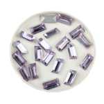 인공보석 악세사리의 그림