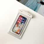 휴대 전화 가방 봉인 / 투명 해변 수영 전화 방수 / 케이스 발광 휴대 전화의 그림