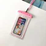 휴대 전화 가방 봉인 / 투명 해변 수영 전화 방수 / 케이스 발광 휴대 전화의 그림