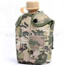 야외 물병의 그림