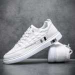 야외 캐주얼 남성 보드 신발의 그림