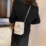 가방 체인 가방 숄더백의 그림