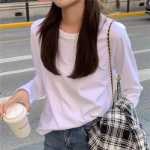 루즈 코튼 긴팔 티셔츠의 그림