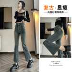 양모 니트 스웨터의 그림