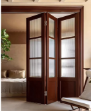 접이식 문 프랑스 격자 문 긴 무지개 유리 문 단단한 나무 문 침실 거실 주방 슬라이딩 도어 파티션 도어 슬라이딩 도어의 그림